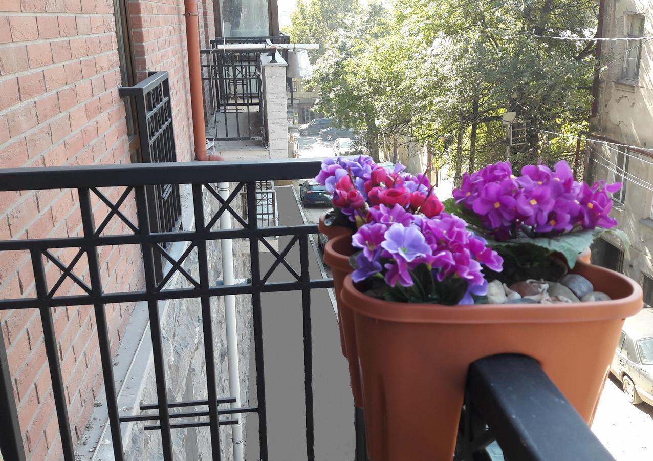 Avlabari Apartment Tbilisi Esterno foto